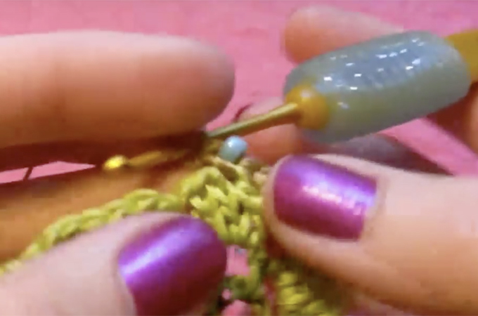 Video Tutorial: How To Crochet With Beads