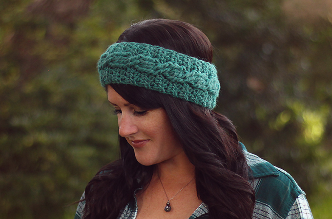 Cable Twist Headband Free Crochet Pattern