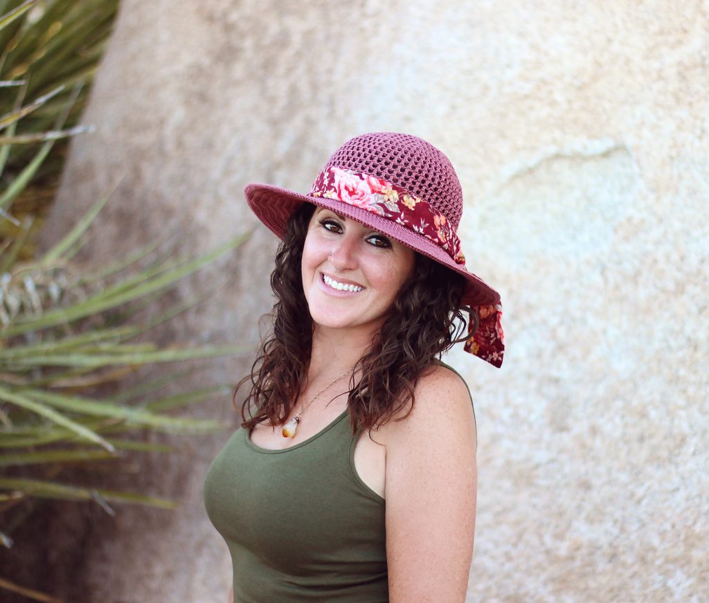 Crochet Desert Sun Hat Free Pattern - Gleeful Things